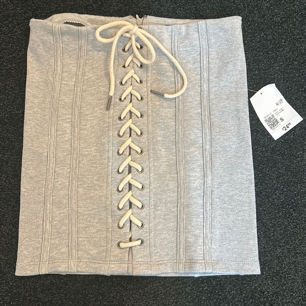 Sweatshirt skirt lace up